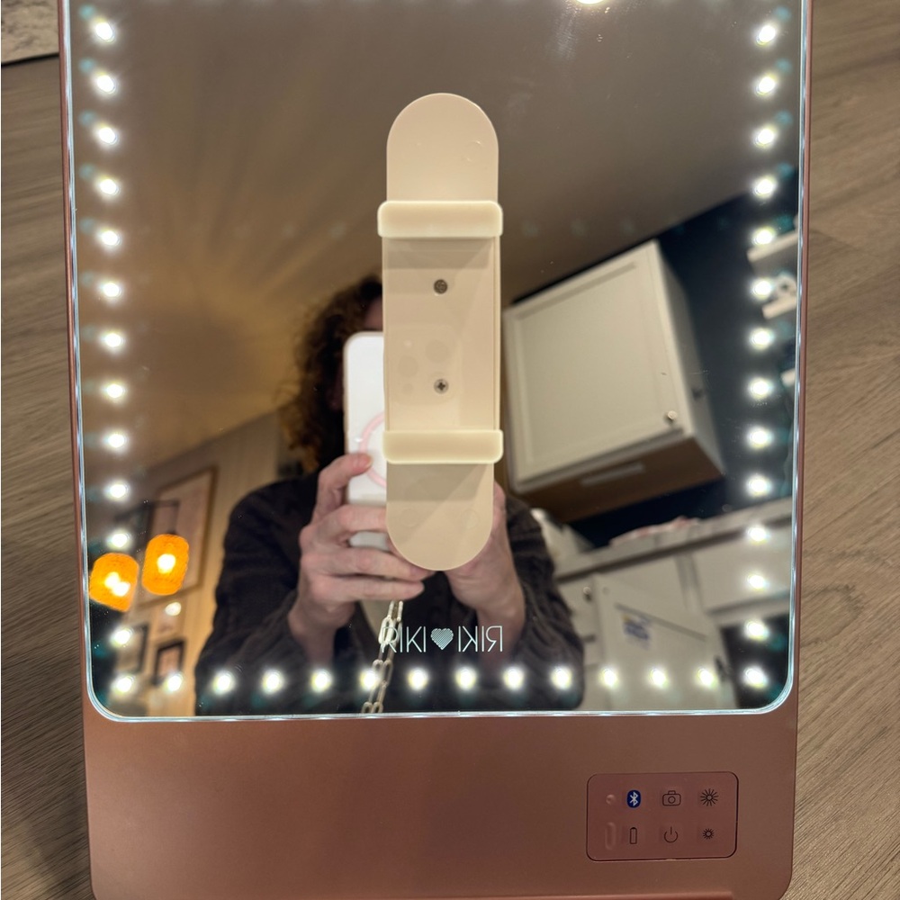 RIKI loves RIKI RIKI SKINNY w/LED Lights, Bluetooth Selfie Function, & 10x mag - Picture 7 of 15